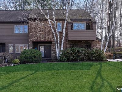 11 Romopock Ct, Mahwah, NJ, 07430