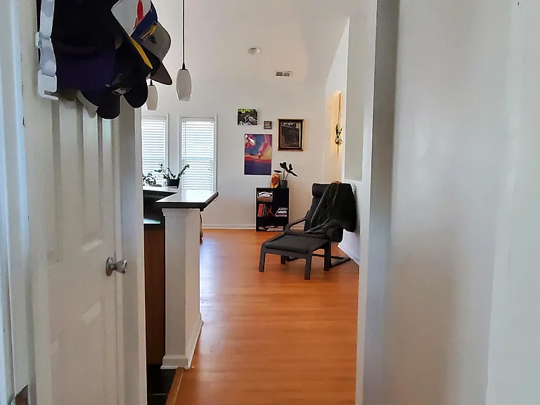 1639 N College Ave #3 — Photo 5