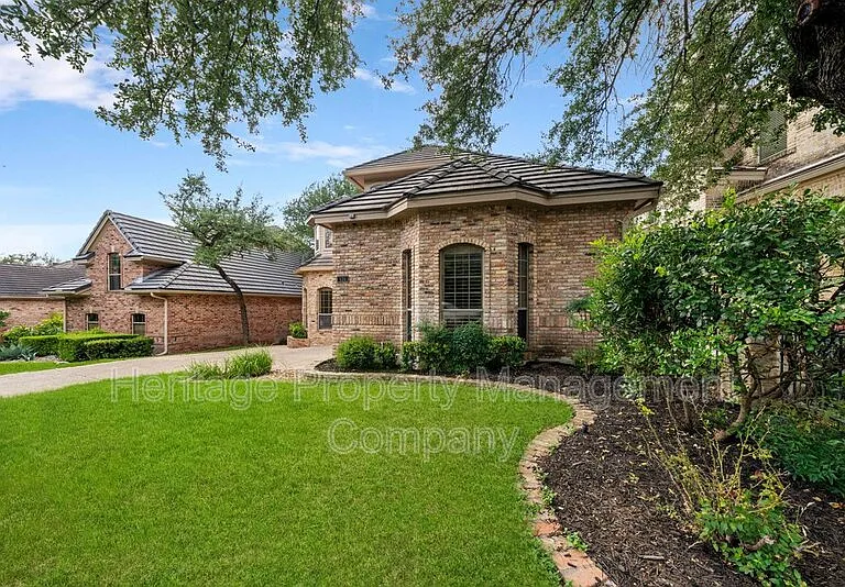 131 Westcourt Ln — Photo 44