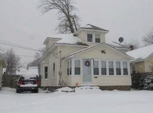 1246 Whiting St SW, Wyoming, MI 49509