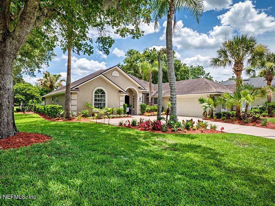1st image of 700 BEARBERRY Court