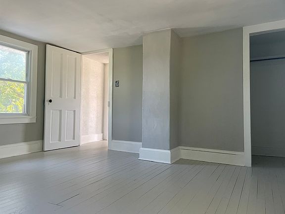 5th image of 32958 Mount Hermon Rd