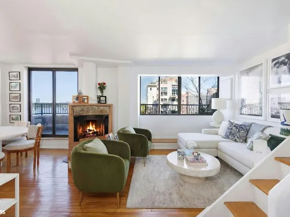 366 W 11th St #10EF, New York, NY 10014