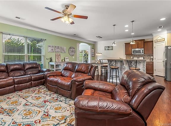 3rd image of 111 History Ln