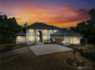 4089 Kemp Rd, Dayton, OH 45431