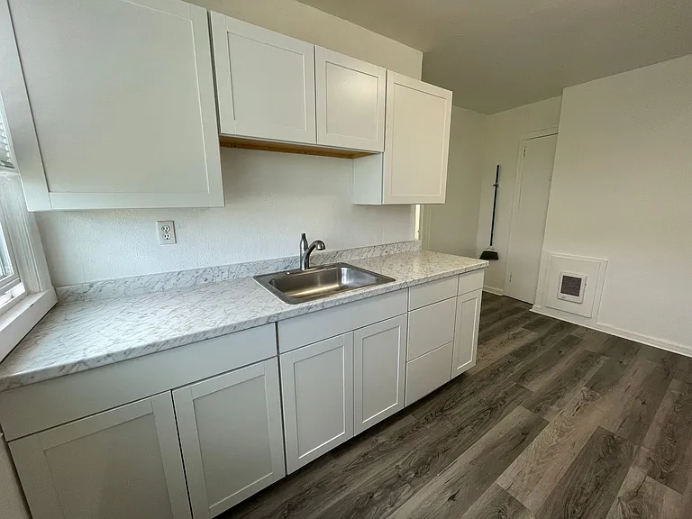 303 N Rosa Parks Way #C — Photo 4