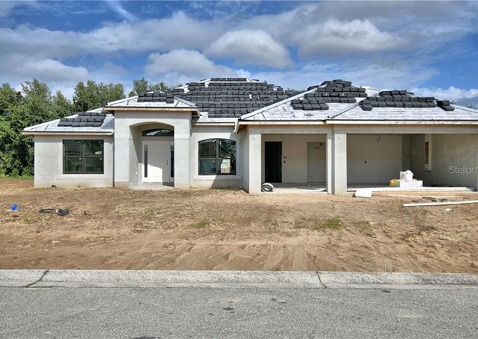 1st image of 407 Lake Vista Dr