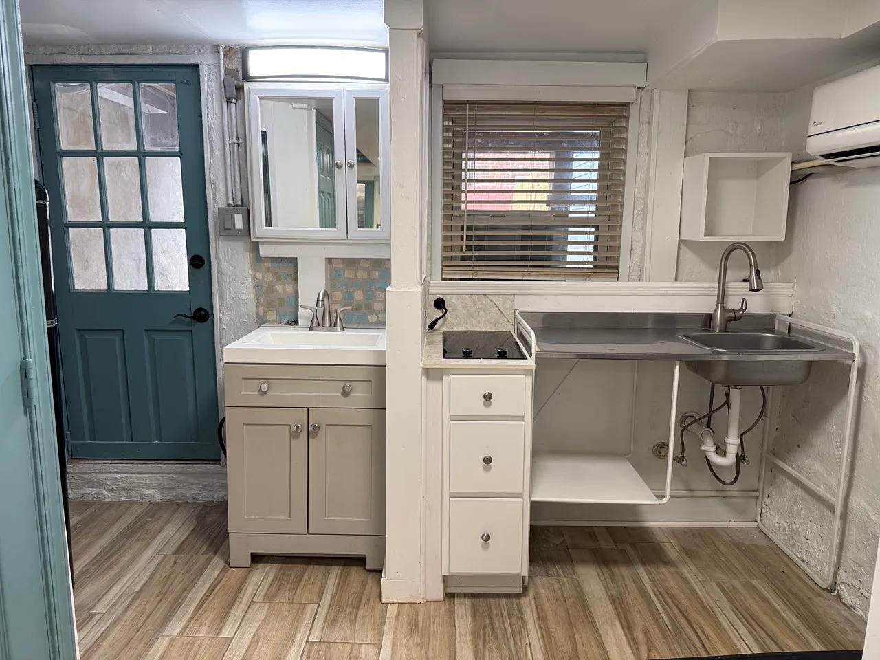 Studio, 500 sqft, $900 — Photo 3