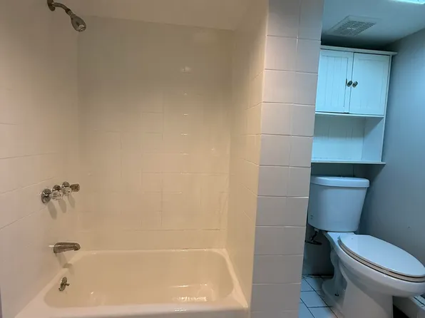 1430 44th Street image 5 of 9