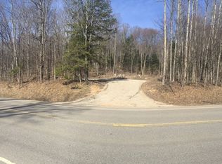 9451 E Mitchell Rd, Petoskey, MI 49770