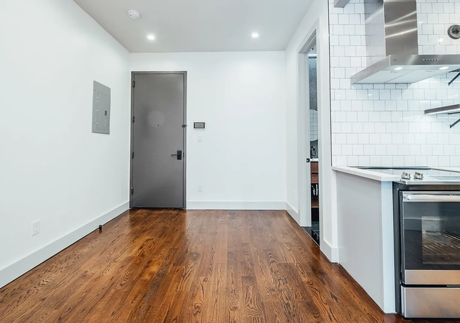 287 Maple Street — Photo 3