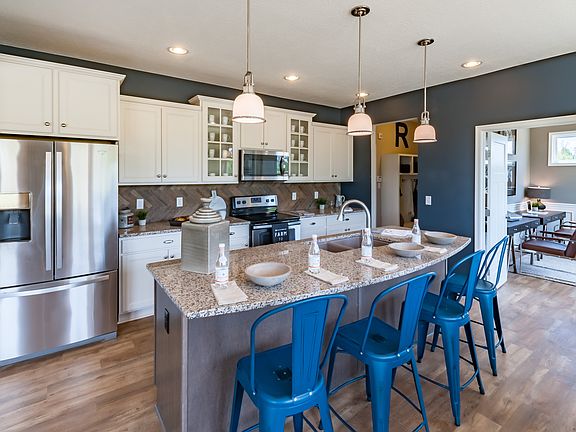 yd0011070000_f210_cc_quinn_dsc8476_interior-HDR