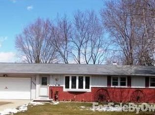 2920 Zuider Zee Rd, Green Bay, WI 54313