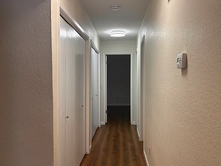 1610 Fir St — Photo 11