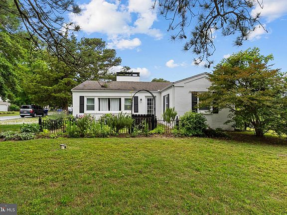 4th image of 38706 River Rd