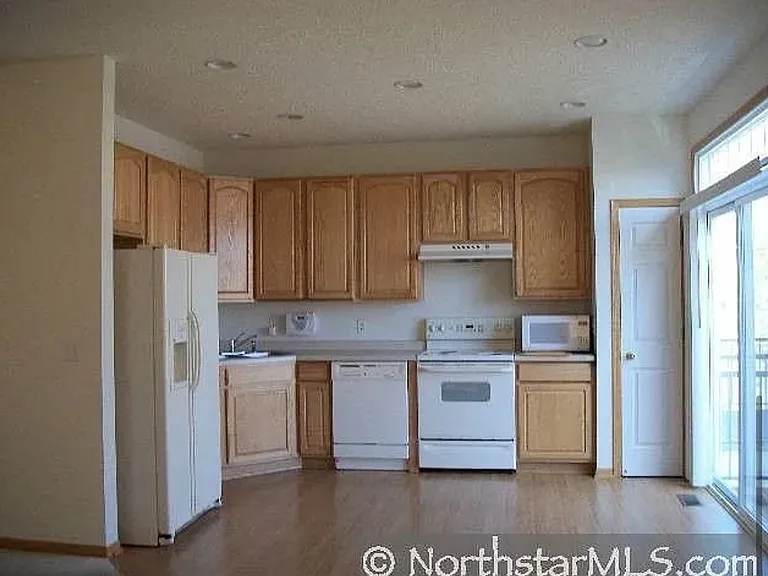 5541 Elm Grove Ct — Photo 6