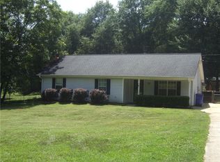 1229 Cornish Mountain Rd, Covington, GA 30014