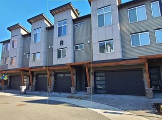 19225 Damson Rd #R-3, Lynnwood, WA 98036