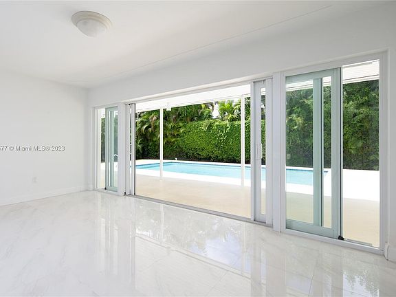 Great Room Pool View