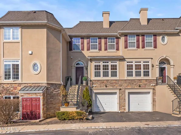 30 W Aspen Way, Aberdeen, NJ 07747