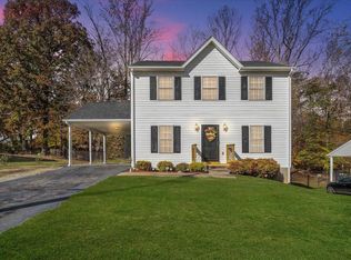 43 Wickersham Rd, Ridgeway, VA 24148