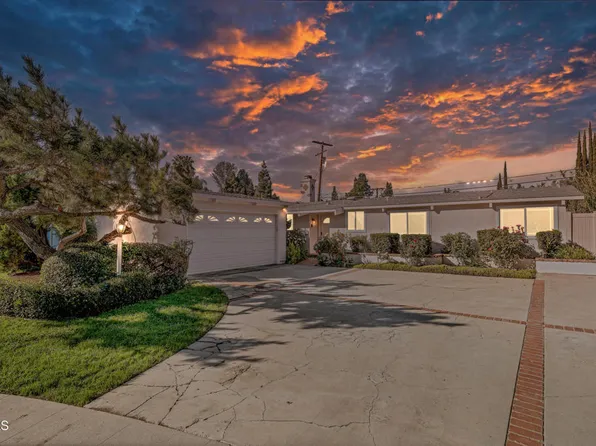 4933 Bruges Ave, Woodland Hills, CA 91364