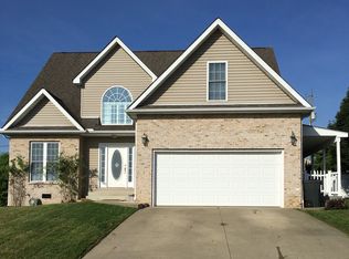 902 Thoroughbred Ln, Raceland, KY 41169