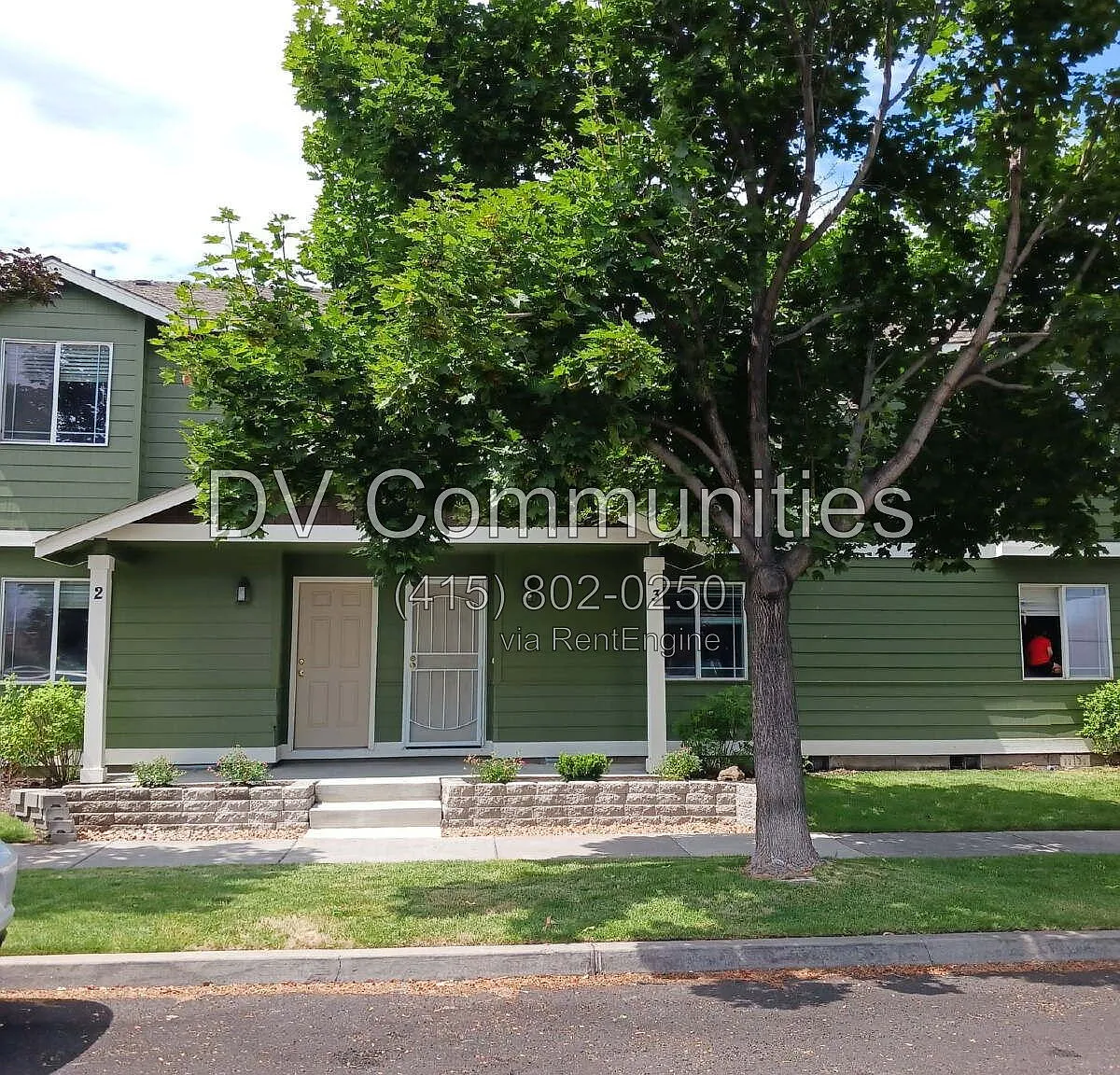 3 bed, 2.5 bath, 1331 sqft, $2,195 — Photo 2