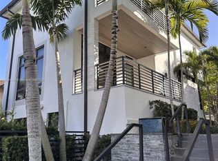8231 NW 48th St, Doral, FL 33166