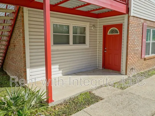 1502A Pullen Rd, Tallahassee, FL 32303