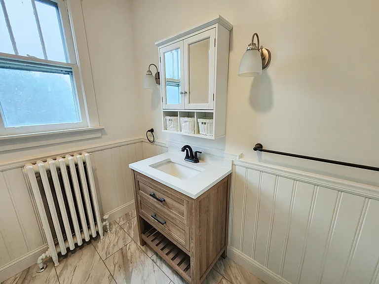 5 Carle Ave #2 — Photo 9