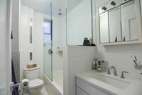 Rented by Corcoran | media 6