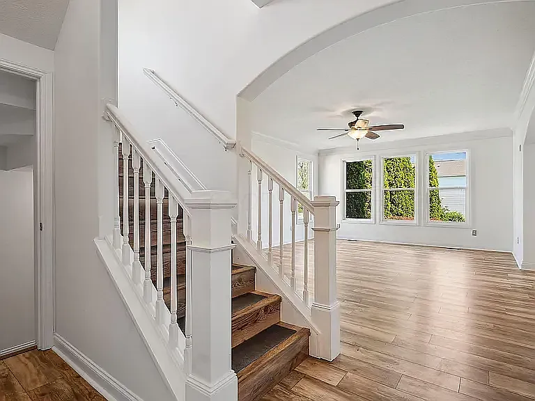 140 Andiron Dr — Photo 4