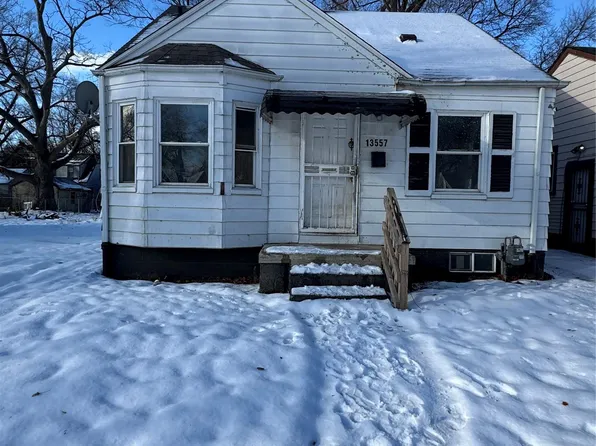 13557 Faust Ave, Detroit, MI 48223