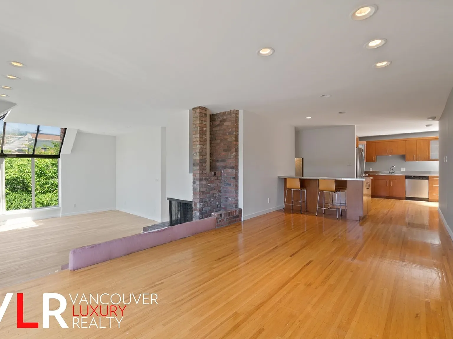 4 bed, 2957 sqft, $6,950 — Photo 1