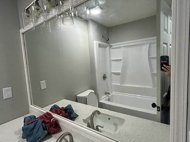 216 E Richardson St — Photo 4