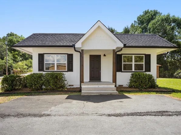 102 Boy Scout Rd, La Fayette, GA 30728