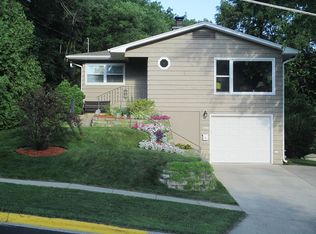 1706 Parmenter St, Middleton, WI 53562