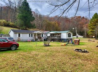 1924 Quick Rd, Elkview, WV 25071