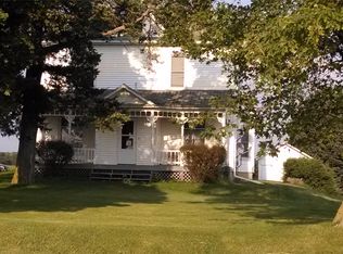 5561 S Stone Church Rd, Pearl City, IL 61062