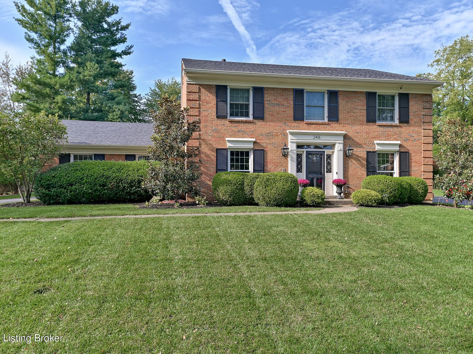 2416 Chattesworth Ln, Old Brownsboro Place, KY 40242 Zillow