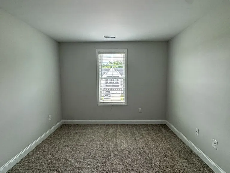 304 Slade Corner Rd — Photo 24