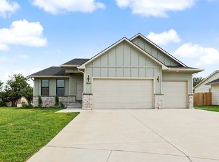 10610 W Graber St, Wichita, KS 67215