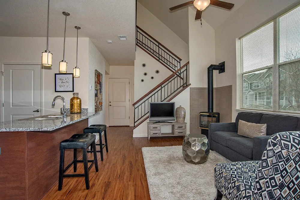 Ironhorse Apartments — Photo 2