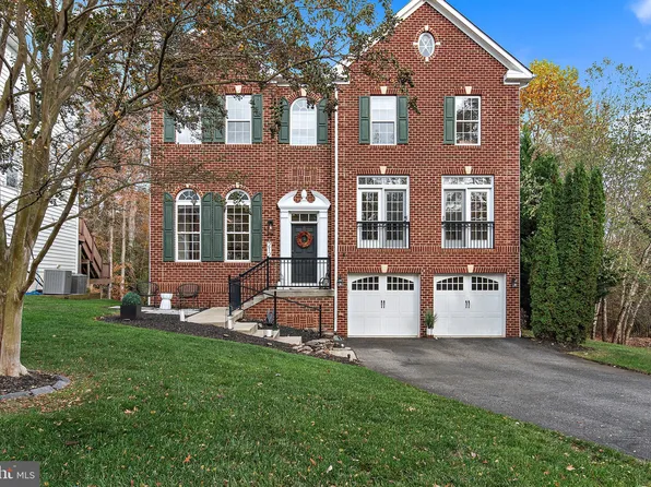 212 Bowen Ct, Annapolis, MD 21401