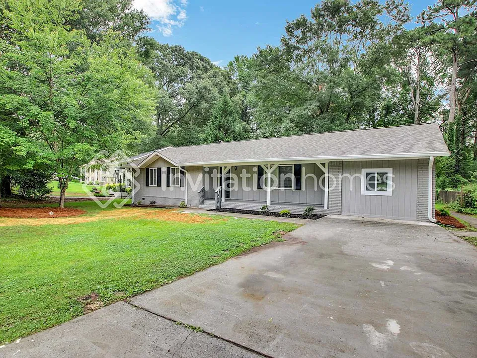 3031 Bay Berry Dr SW