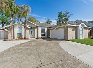 2721 Long Branch Dr, Marrero, LA 70072