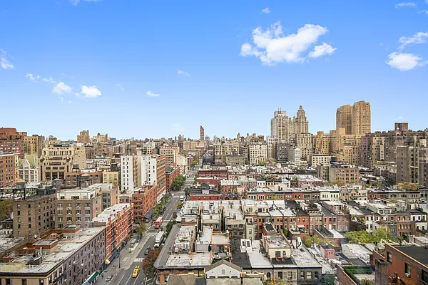 Rented by Douglas Elliman | media 7