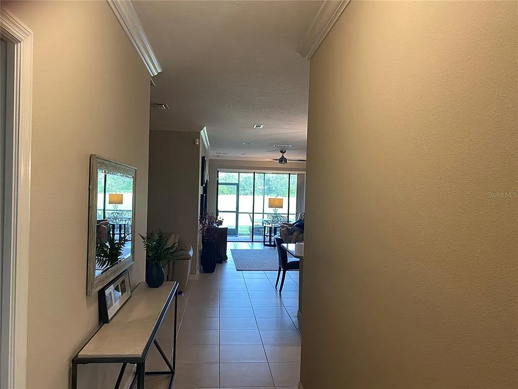 2 bed, 2.0 bath, 1528 sqft, $3,400 — Photo 4