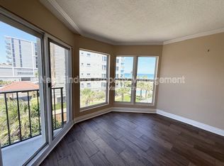 1551 1st St S APT 301, Jacksonville Beach, FL 32250